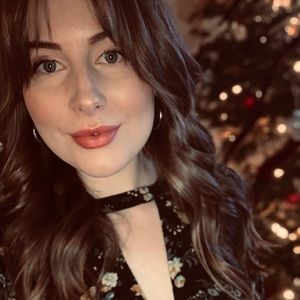 Meet your Posher, Tara